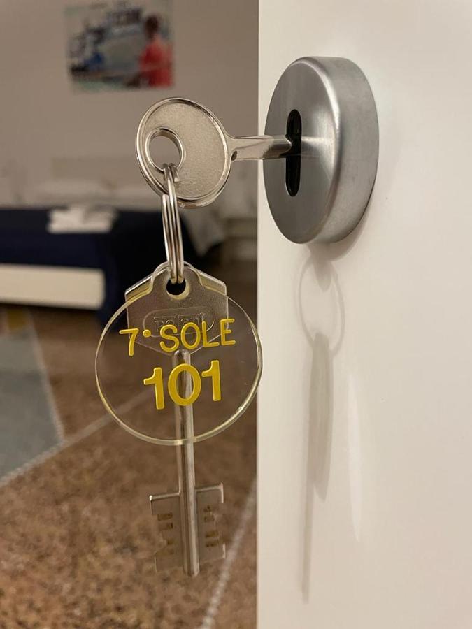 Settimo Sole Affitta Camere Taranto Exterior foto